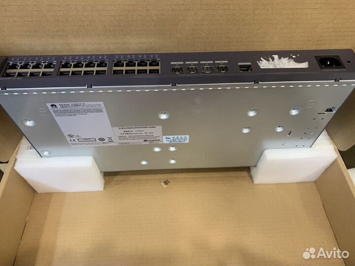Коммутатор huawei S2328-EI-AC
