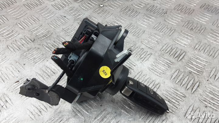 Замок зажигания Audi Q7 (2005-2015)