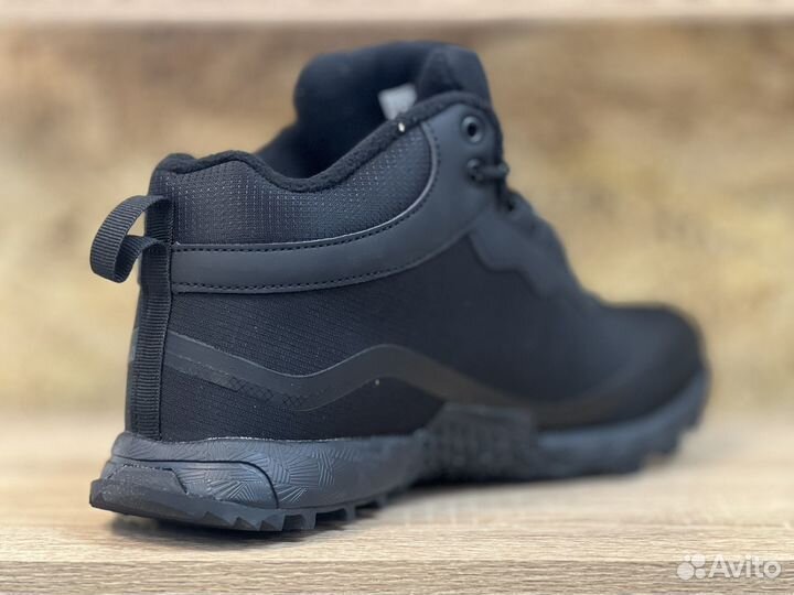 Кроссовки зимние Reebok 42(27см)