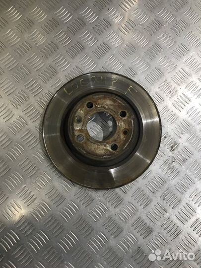 Тормозной диск передний Renault Logan 2 седан 2016