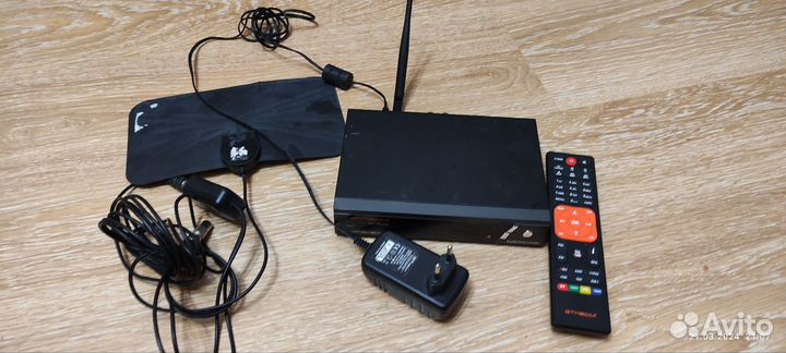 Тв приставка GTMedia v7 plus