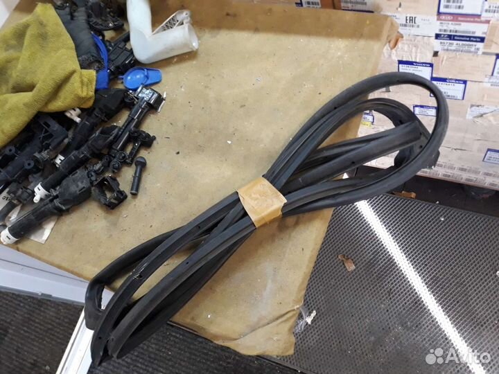 12-17 Сх5 уплотнитель двери задней Прав Mazda CX5