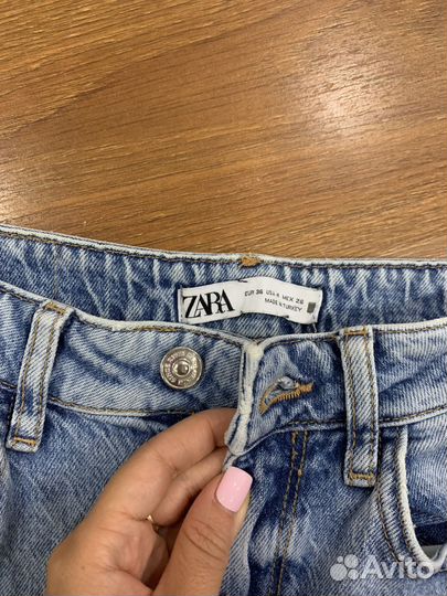 Джинсы zara