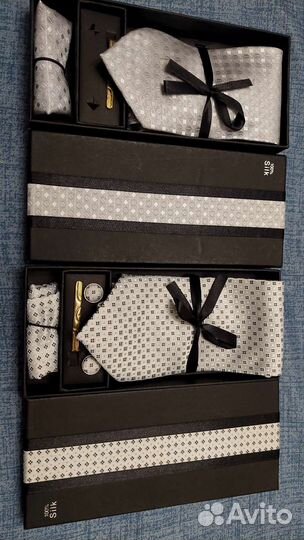 Галстук мужской шелковый