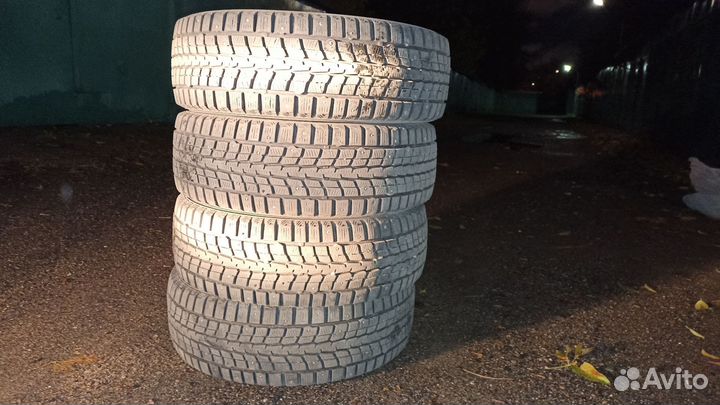 Dunlop SP Winter Ice 01 185/65 R15
