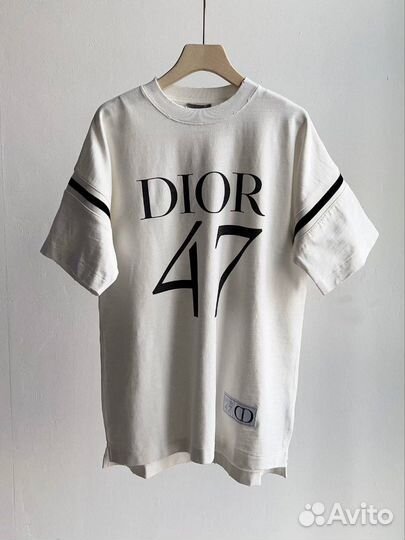 Футболка christian dior
