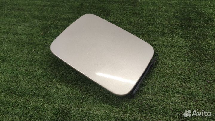 Лючок бензобака Chevrolet Aveo T250