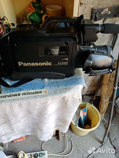 Видео камера Панасоник м3000