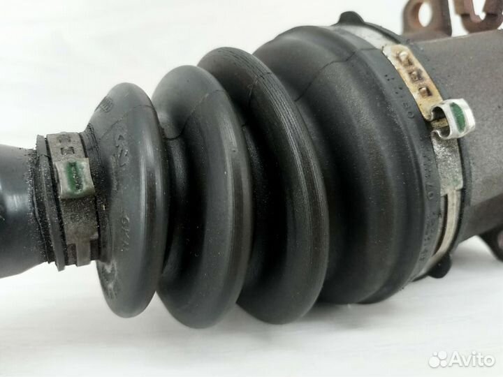 Привод передний левый Audi A8 (D3)