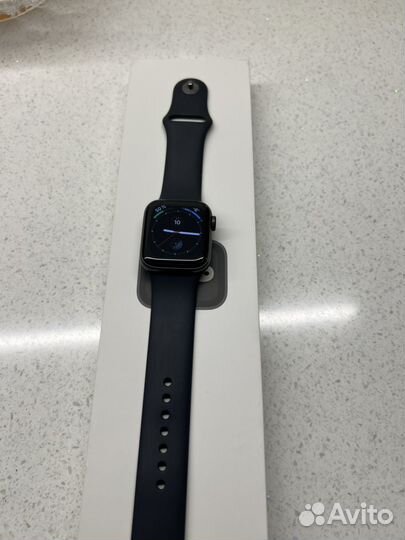 Часы apple Watch SE 40mm