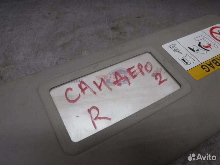 Козырек солнцезащитный правый Renault Sandero 2