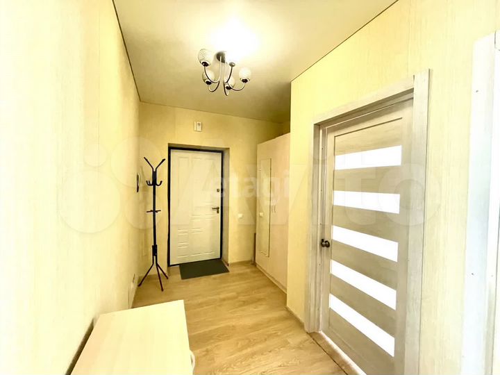 2-к. квартира, 55 м², 8/10 эт.