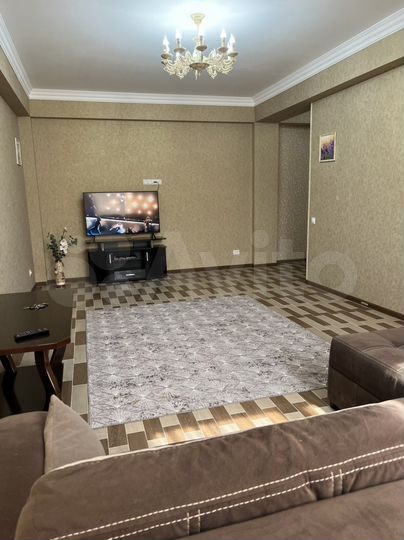2-к. квартира, 80 м², 13/13 эт.