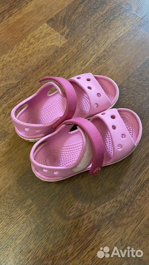 Сандалии Crocs c8