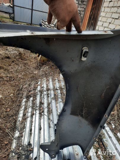 Крыло переднее левое chery amulet