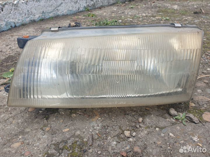 Фара Carina 7A-FE AT 191