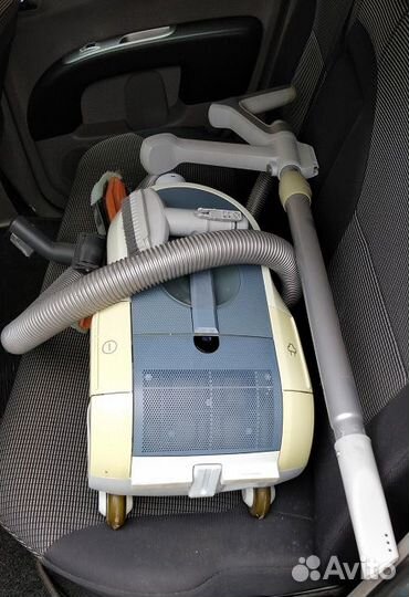 Пылесос Philips