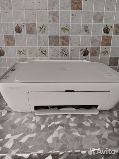Мфу струйное HP DeskJet 2710, цветн., A4, белый