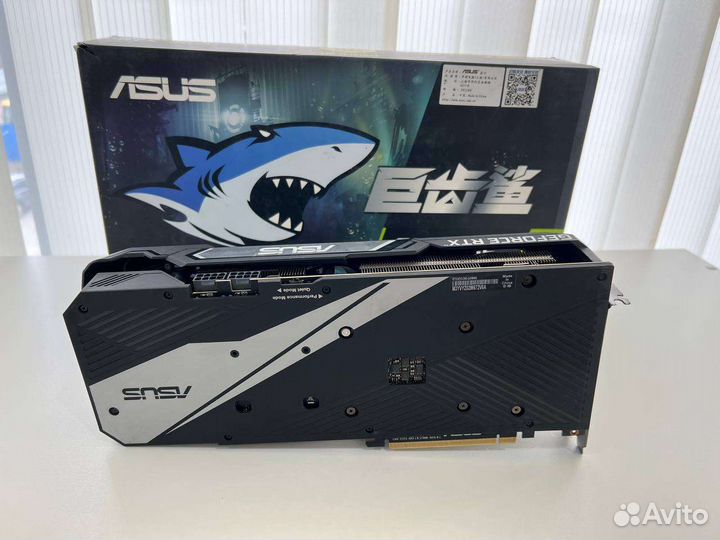 Видеокарта Asus RTX 3070 megalodon