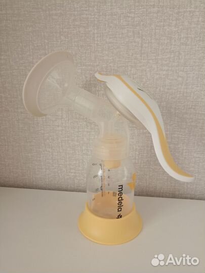 Молокоотсос medela ручной