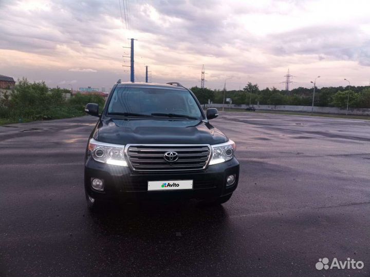 Toyota Land Cruiser, 2013