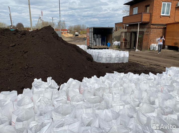 Земля чернозем в мешках