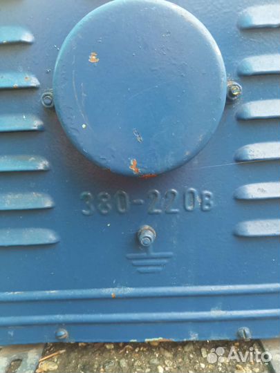 Понижающий трансформатор 380 на 220