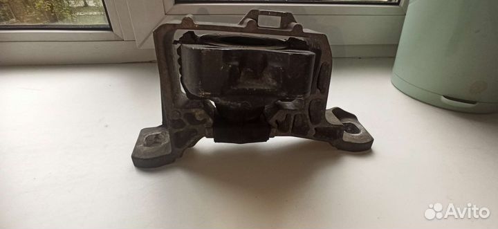 Опора двигателя ford focus 2