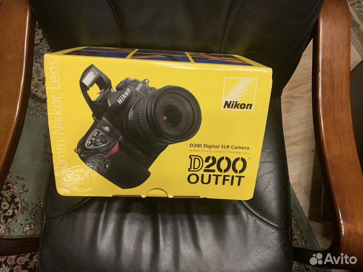 Nikon D200