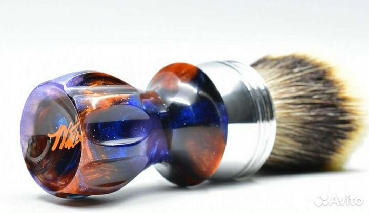 Помазок Turn-N-Shave USA