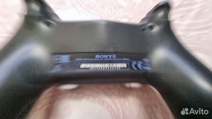 Геймпад Sony DualShock 4 v2 CUH-ZCT2E