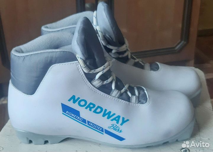 Лыжные ботинки fischer классические