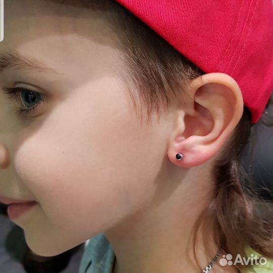 Прокол ушей