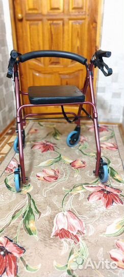 Ходунки детские для инвалидов