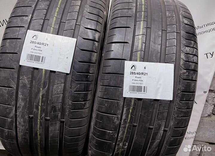 Pirelli P Zero PZ4 285/40 R21 94Y