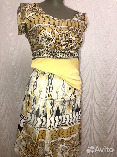 Костюм женский новый