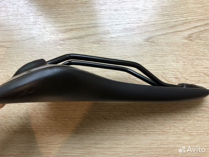 Седло для велосипеда GT