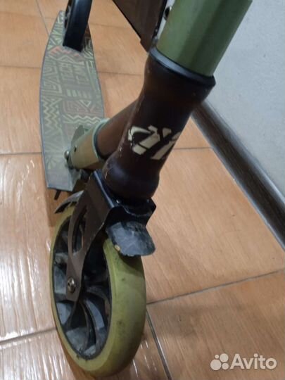 Самокат с большими колёсами