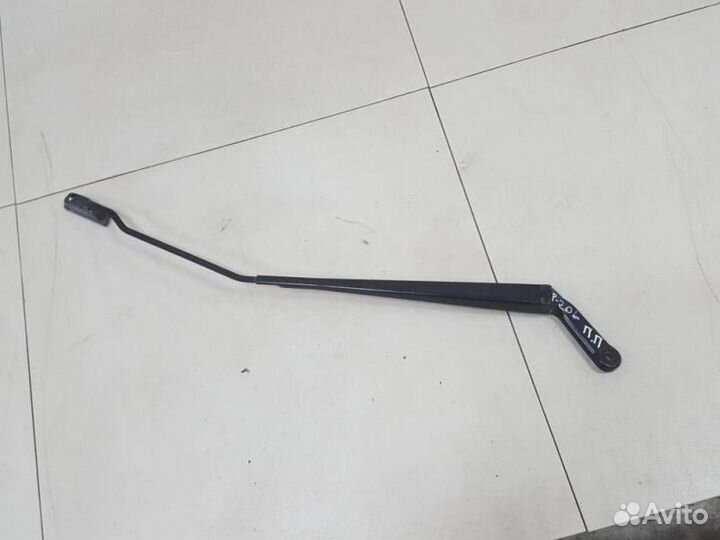 Поводок стеклоочистителя передний правый Peugeot 2