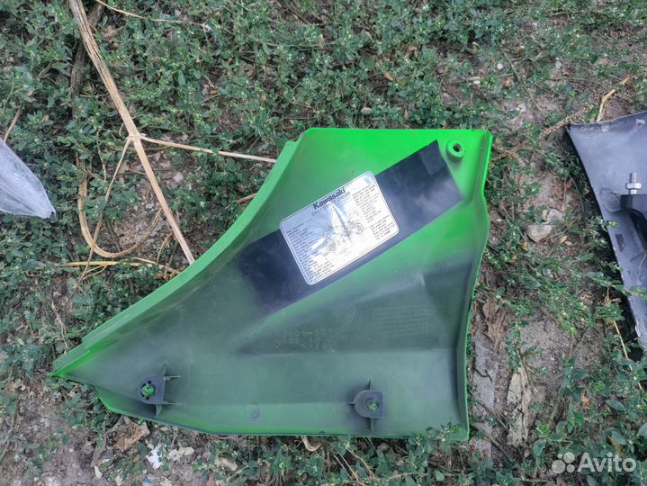 Комплект пластика Kawasaki