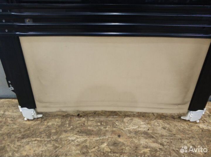 Люк Mercedes-Benz M-Class