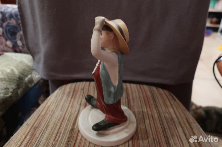 Фарфоровая статуэтка Том Сойер.Артель Керамик