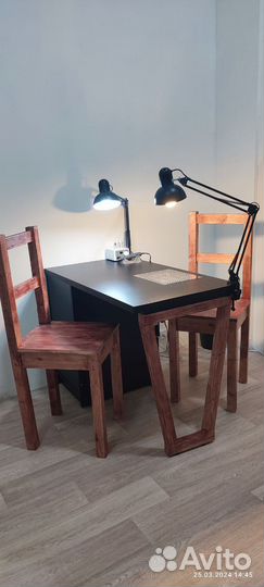 Стол стулья для мастера маникюра