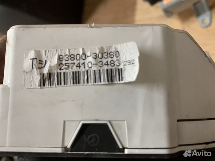 Lexus gs 300 щиток (панель) приборов