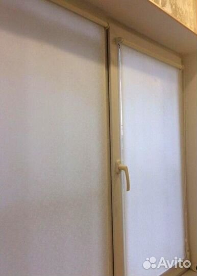 Рулонные кассетные шторы блекаут M4472-B22463