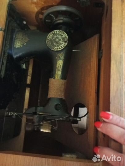 Швейная машинка