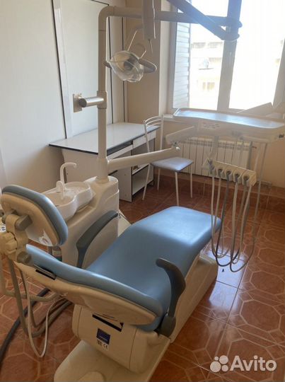 Стоматологическое кресло бу