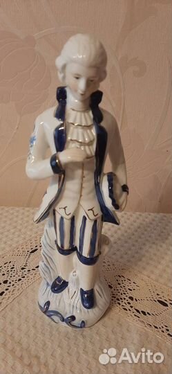 Фарфоровые статуэтки лфз