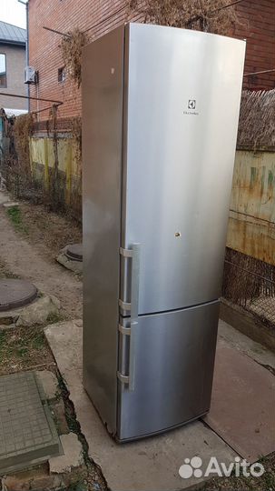 Холодильник Electrolux EN 4001 AOX