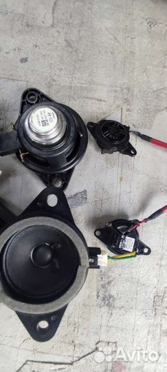 Динамики комплект hyundai стария